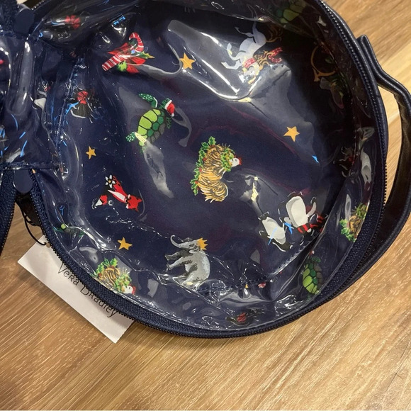 Vera Bradley Snow Globe Motifs WHIMSY COSMETIC CASE NWT - Picture 4 of 8